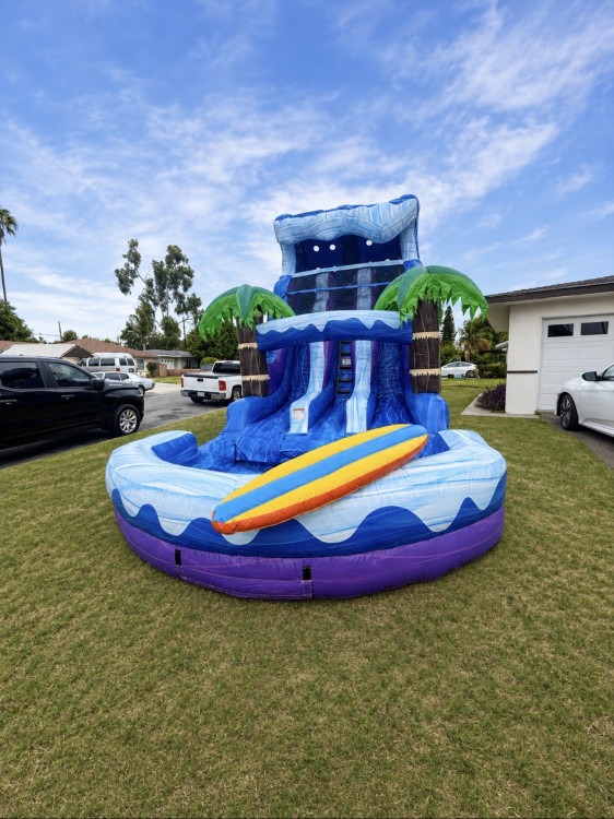 Dual lane waterslides
